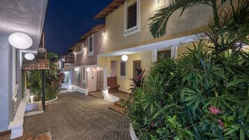 บริเวณภายนอก