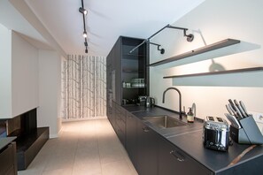 Chalet | Private kitchen - Luxury Chalet in Niederau With Whirlpool (Hopfgarten im Brixental)