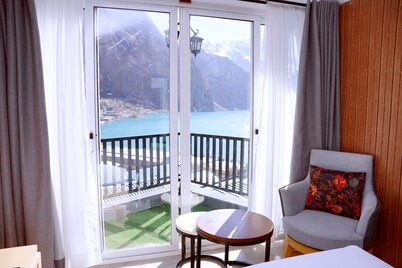 Lodges By Baron Hunza Attabad Lake