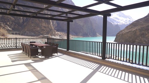 Lodges By Baron Hunza Attabad Lake