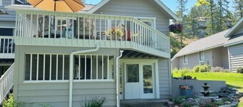 Cozy Mountain Retreat; Glacier National Park & Flathead Lake Escape!