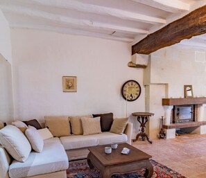 Smart TV, fireplace - Eco-gîte de la Chapelle (Brissac Loire Aubance)