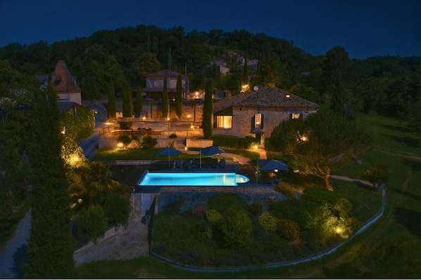 Exterior - Domaine de la roque Oc Keys Private heated pool & Ping pong ideal for families! (Montcuq-en-Quercy-Blanc)
