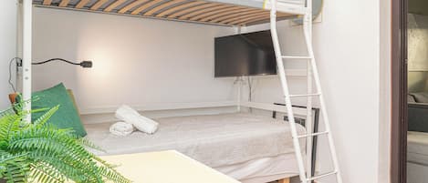 Penthouse Familial, plusieurs chambres, 2 salles de bains (Luxury Cala Blanca Walking To Beach)