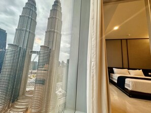 Iron/ironing board, free WiFi - Tropicana The Residence by KLCC (Kuala Lumpur)