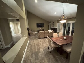 تناول الطعام