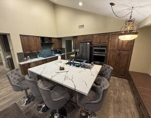 Fridge, microwave, oven, stovetop - Riverside Retreat: Private Oasis w/ Pool, Hot Tub, Stunning Views! (Riverside)