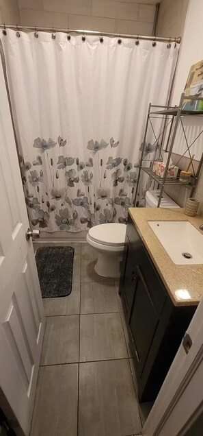 Towels, soap, toilet paper