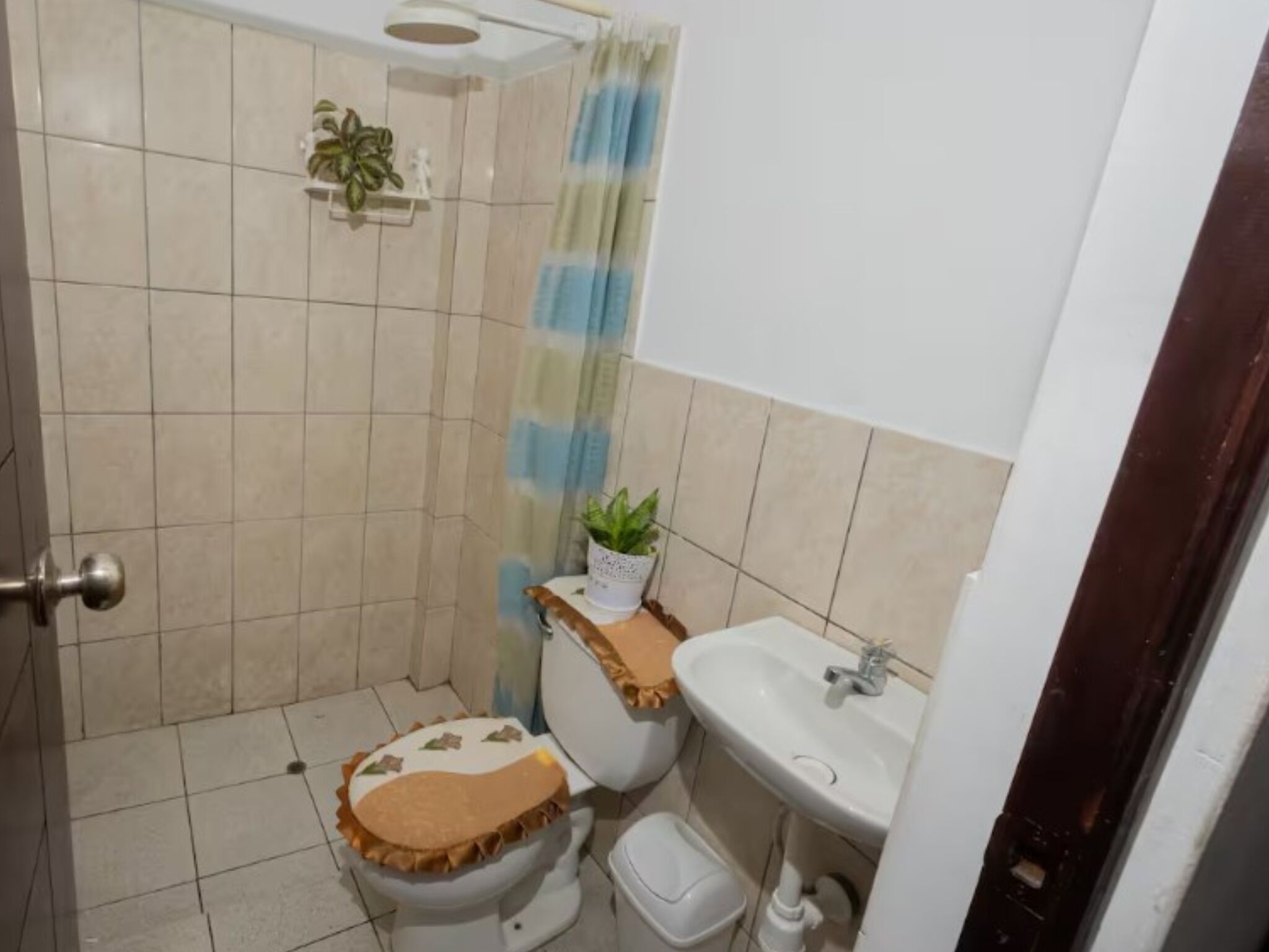 Apartment, 3 Bedrooms, Accessible, Smoking | Bathroom