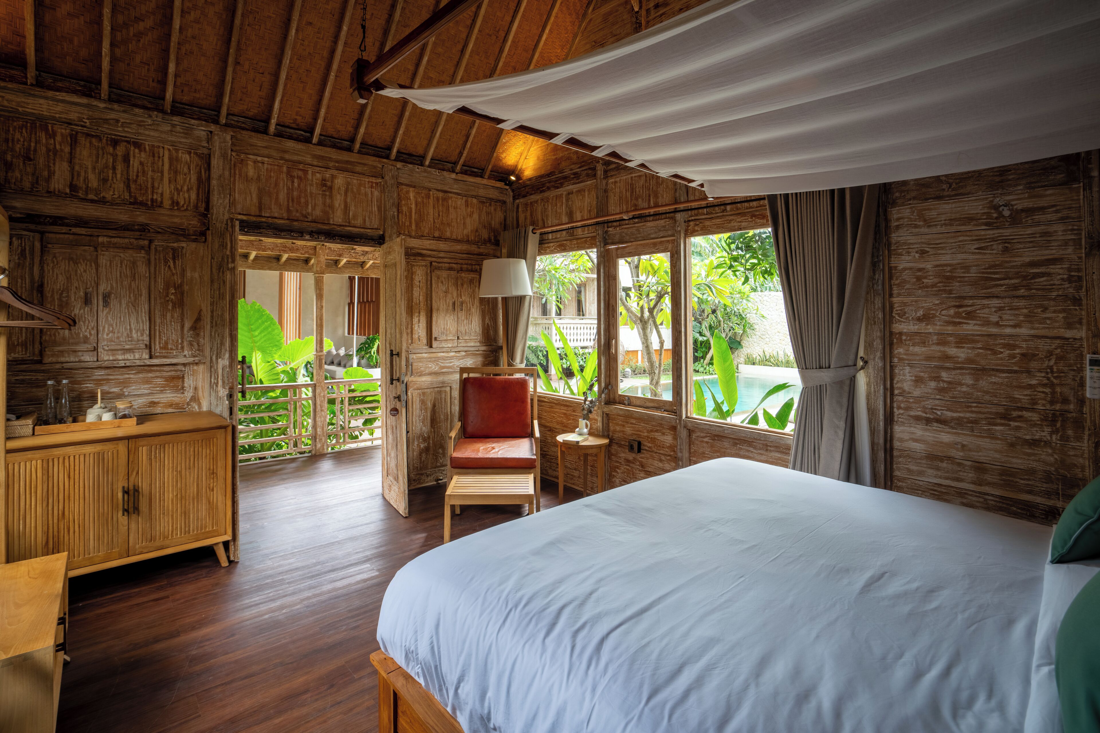 Klurut Villa | Minibar, desk, free WiFi, bed sheets