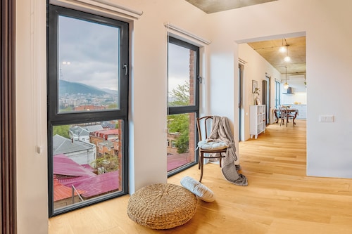 HB apartments Mikheil Bukhaidze