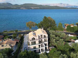 Exterior - Seaside Suite 4 -Modern & Comfort (Episkopos)