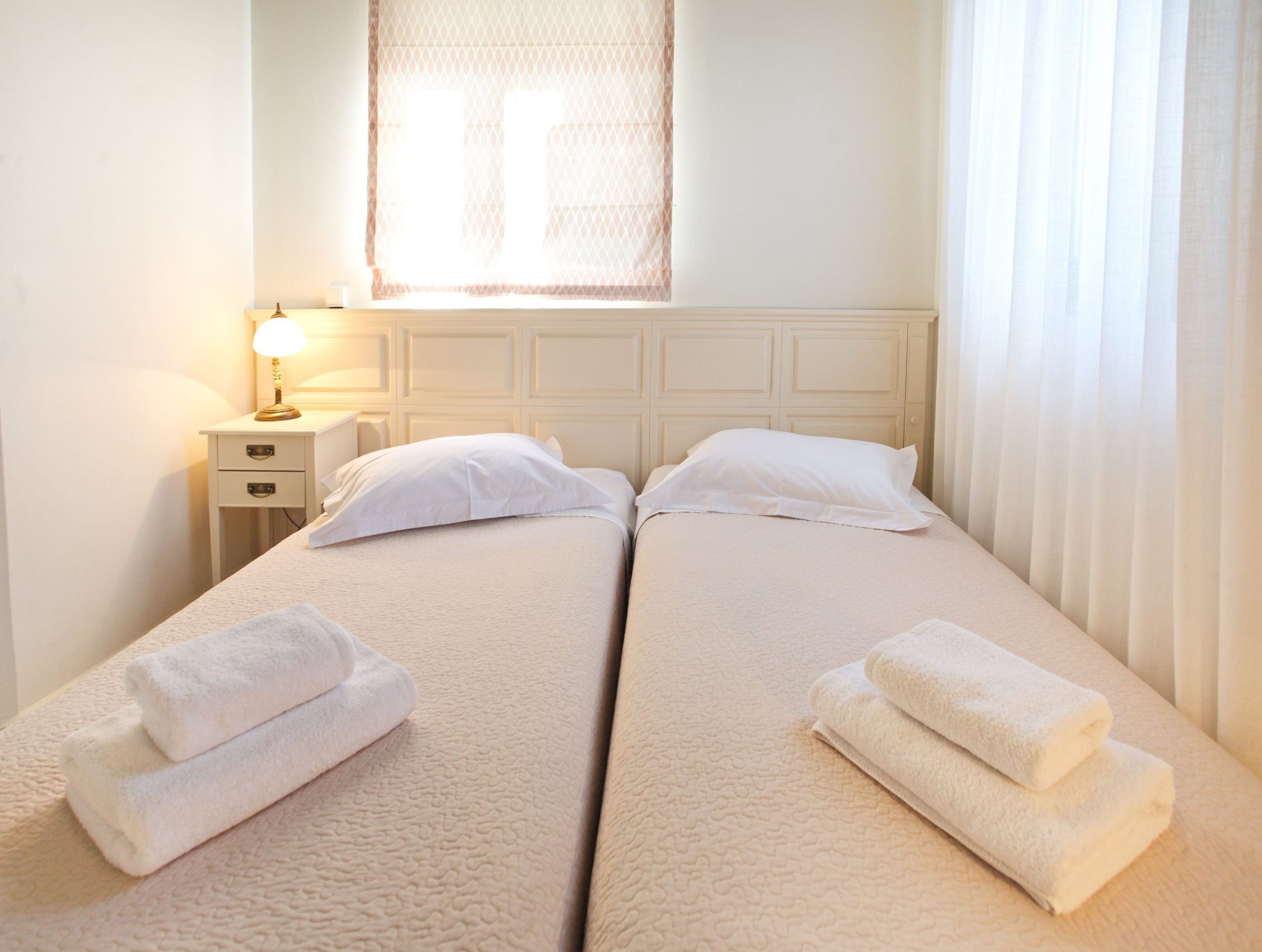 别墅, 吸烟房 | 9 多间卧室、隔音