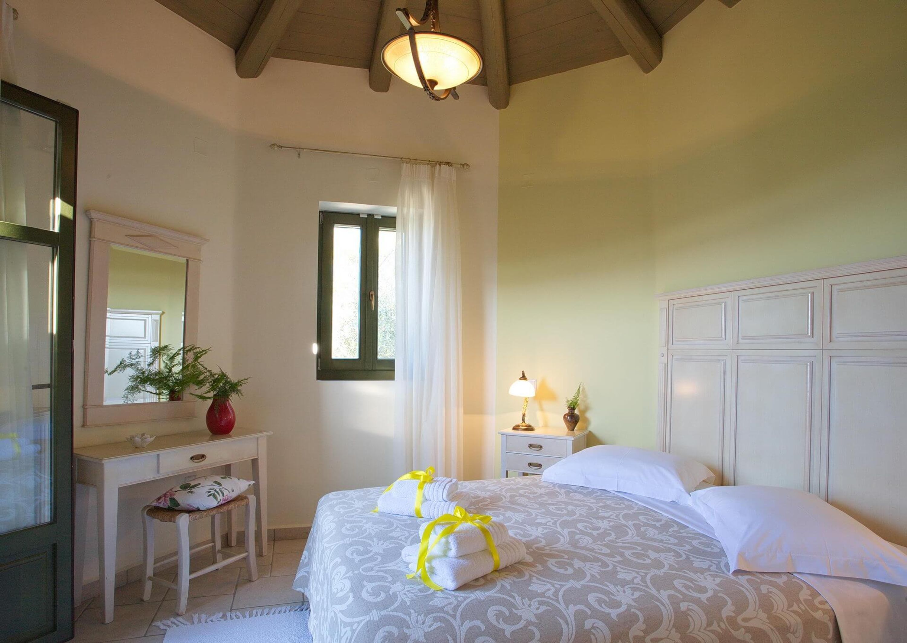 Vila, para fumantes | 9 quartos, quartos à prova de som