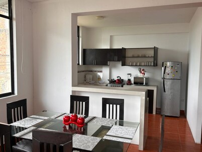 Departamento Amoblado de 3 Habitaciones Céntrico Tarapoto en el Tercer Piso
