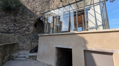 La tour endormie, un morceau d'Histoire au présent