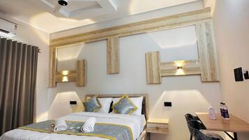 Deluxe Double Room, City View | Free WiFi