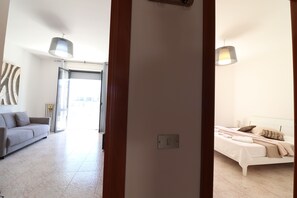 Casa, 1 camera da letto, fumatori, balcone | 2 camere