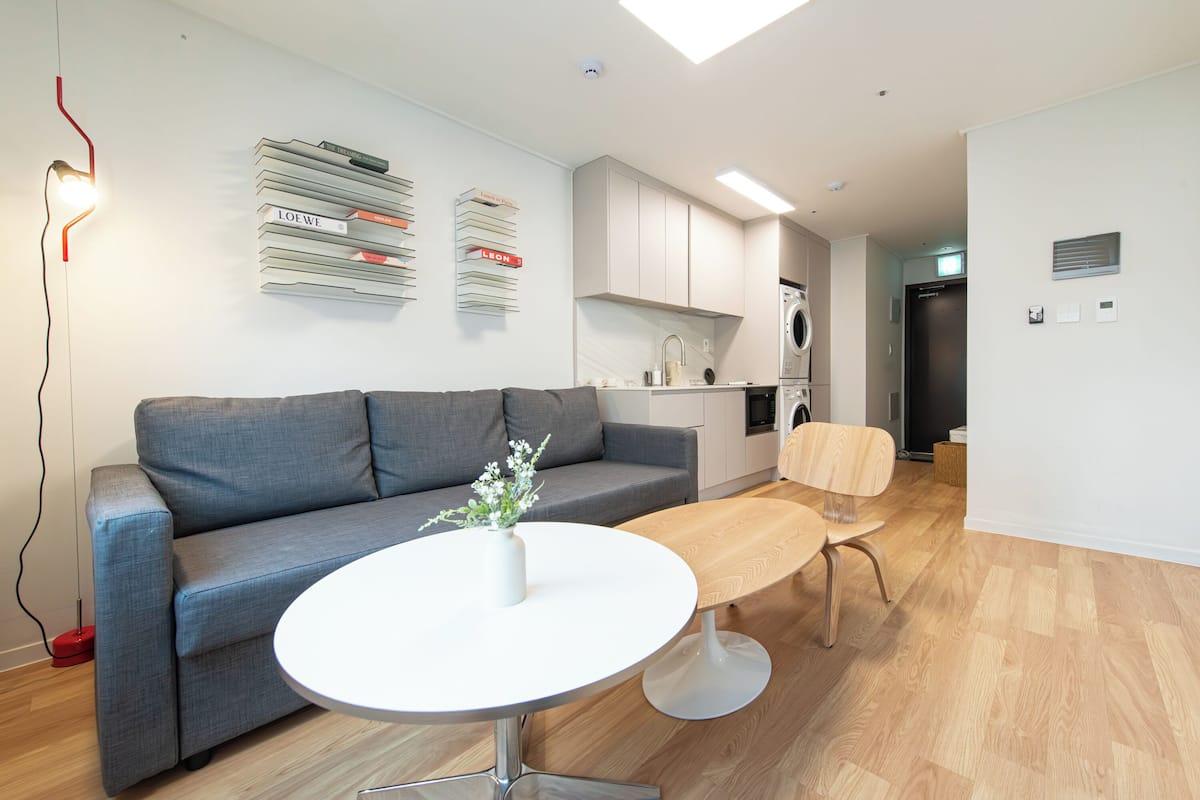 Comfort Twin Room, Multiple Beds, Non Smoking | Living area