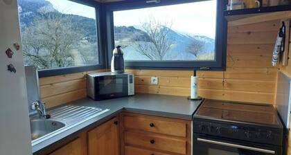 Chalet Montaimont proche St François Longchamp, calme et sérénité.