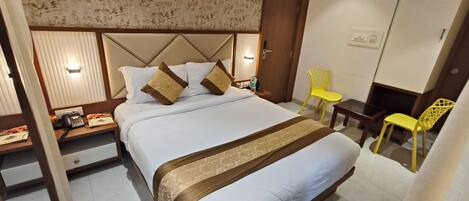 Doppia Luxury | 1 camera, biancheria da letto ipoallergenica, copriletto in piuma