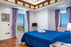 4 Schlafzimmer, Bügeleisen/Bügelbrett, kostenloses WLAN