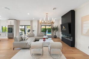 4 bedrooms, Internet - NEW The Casa Privada Experience (Scottsdale)