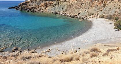 **Traditionelles Steinhaus Ost Kreta 25 Min. von Sitia 96qm**