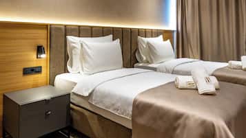 Superior-Doppel- oder -Zweibettzimmer, Stadtblick | 1 Schlafzimmer, Bettwäsche aus ägyptischer Baumwolle