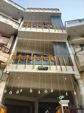 Voorkant van accommodatie