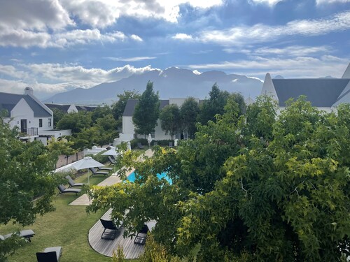 Winelands Golf Lodges at De Zalze
