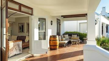 Superior Villa | Terrace/patio
