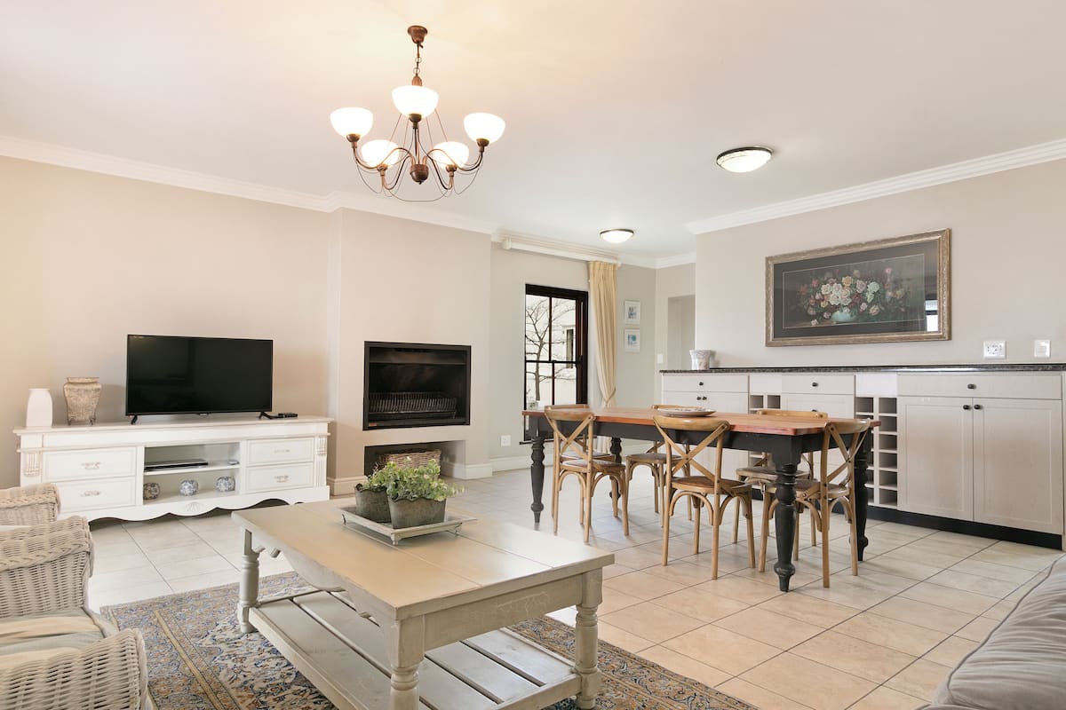 Villa | Living area | Heated floors