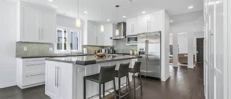 Microwave, oven, stovetop, dishwasher