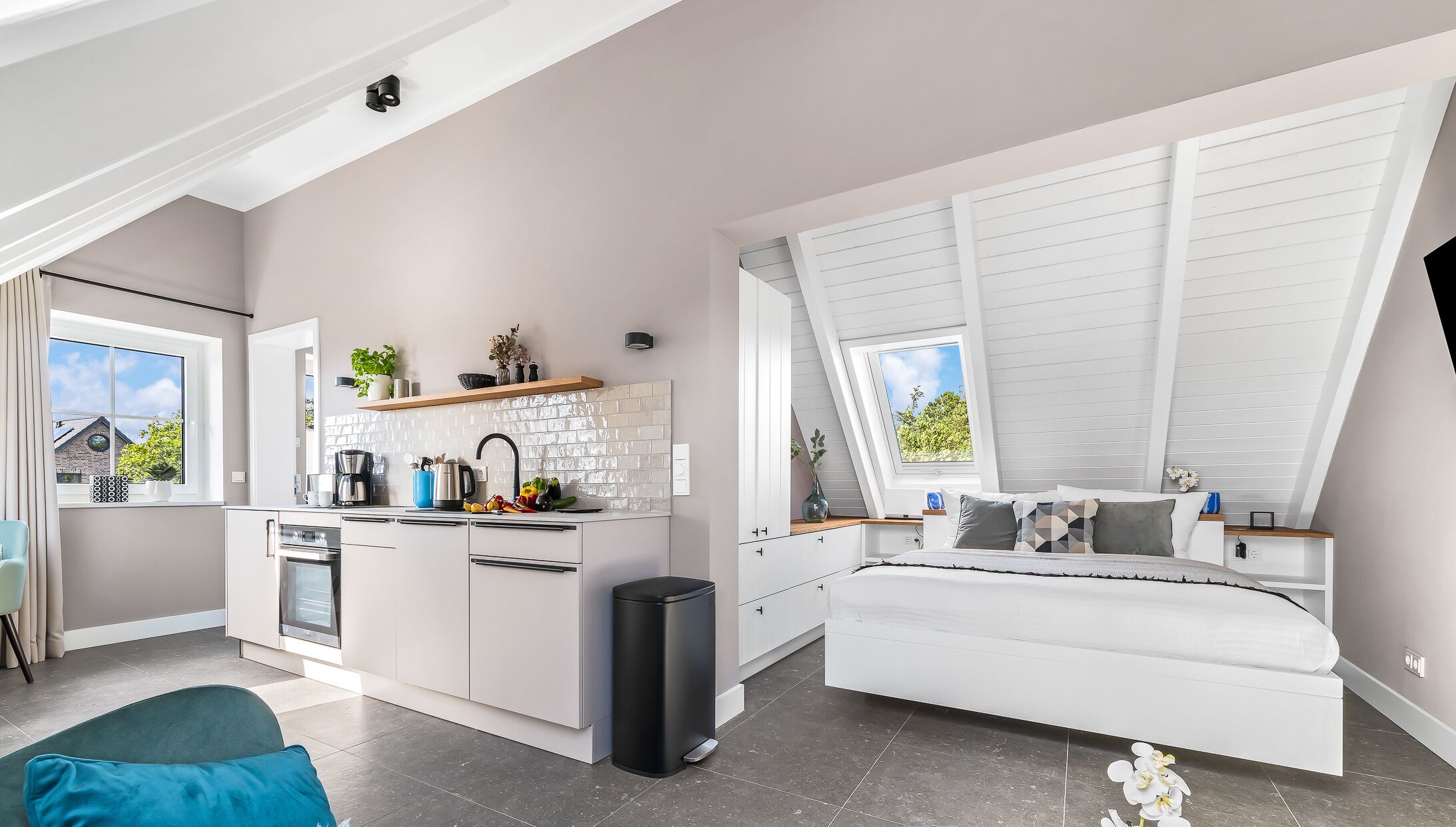 1 bedroom, travel crib, free WiFi