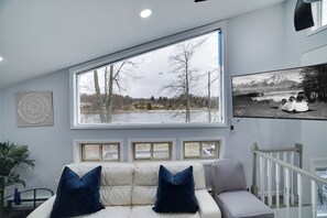 スマートテレビ、暖炉