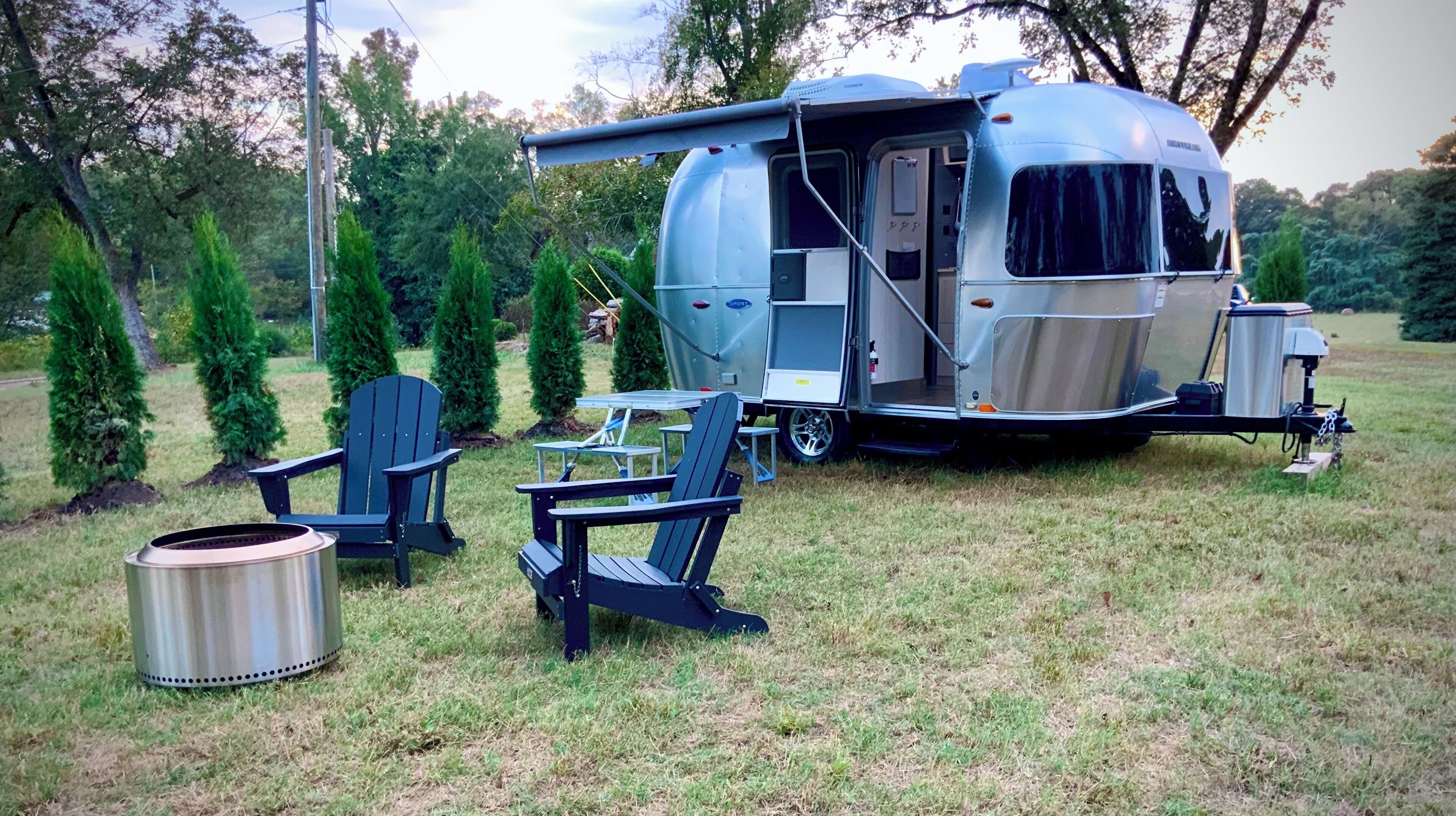 المنطقة المحيطة بالمنشأة