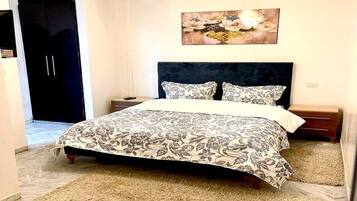 Apartment, 1 Bedroom, Accessible, Smoking | 1 bedroom