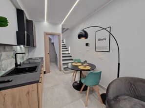 Dining - Amury Loft (Milazzo)