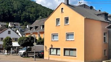 Apartment, 1 Schlafzimmer | Blick von der Unterkunft