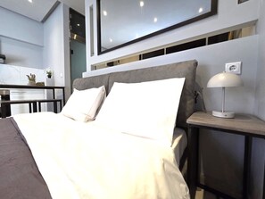 1 chambre, fer et planche à repasser, Wi-Fi, draps fournis