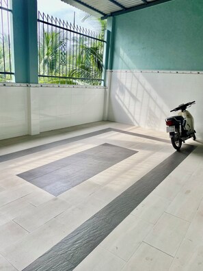 Kamar Double Comfort untuk 1 Orang, 1 Tempat Tidur Twin Besar, pemandangan kebun, tepi danau | Kedap suara dan Wi-Fi gratis