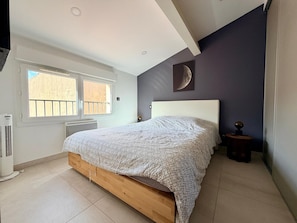 1 bedroom, free WiFi - T2 Apartment with Terrace in Port-Vendres Center (Port-Vendres)