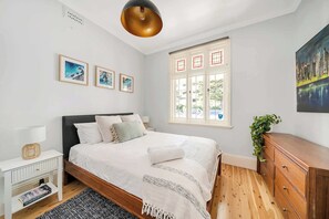3 Schlafzimmer, Bügeleisen/Bügelbrett, WLAN, Bettwäsche