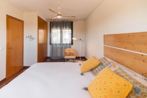 3 bedrooms, Internet