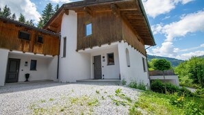Villa | Exterior