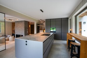 Villa | Private kitchen - Exclusive Alpine Chalet in Niederau (Hopfgarten im Brixental)