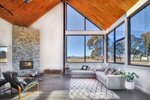Vista Montagna  – Perfect Year-Round Getaway