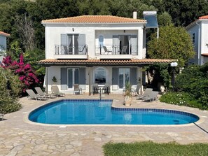 Pool - Sarlata Villa Hideaway (Kefalonia)