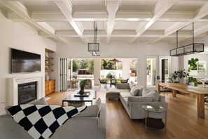TV, fireplace, offices